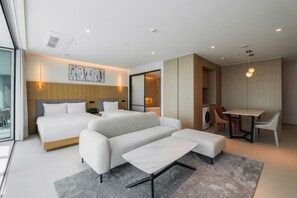 Oceanwave Premium Twin (Breakfast for 1) | Premium bedding, soundproofing, free WiFi