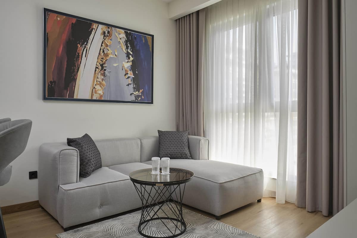 One Bedroom Apartment | 1 bedroom, in-room safe, individually decorated, individually furnished