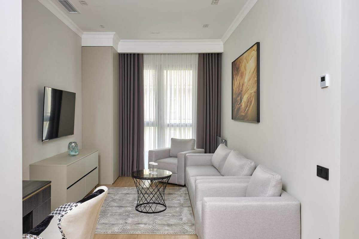 Two Bedroom Apartment | 1 bedroom, in-room safe, individually decorated, individually furnished