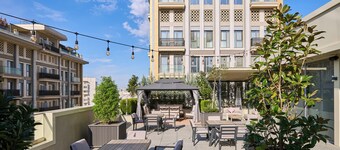 STYLO Residences & Suites