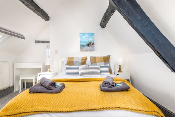 2 Schlafzimmer, Bügeleisen/Bügelbrett, kostenloses WLAN