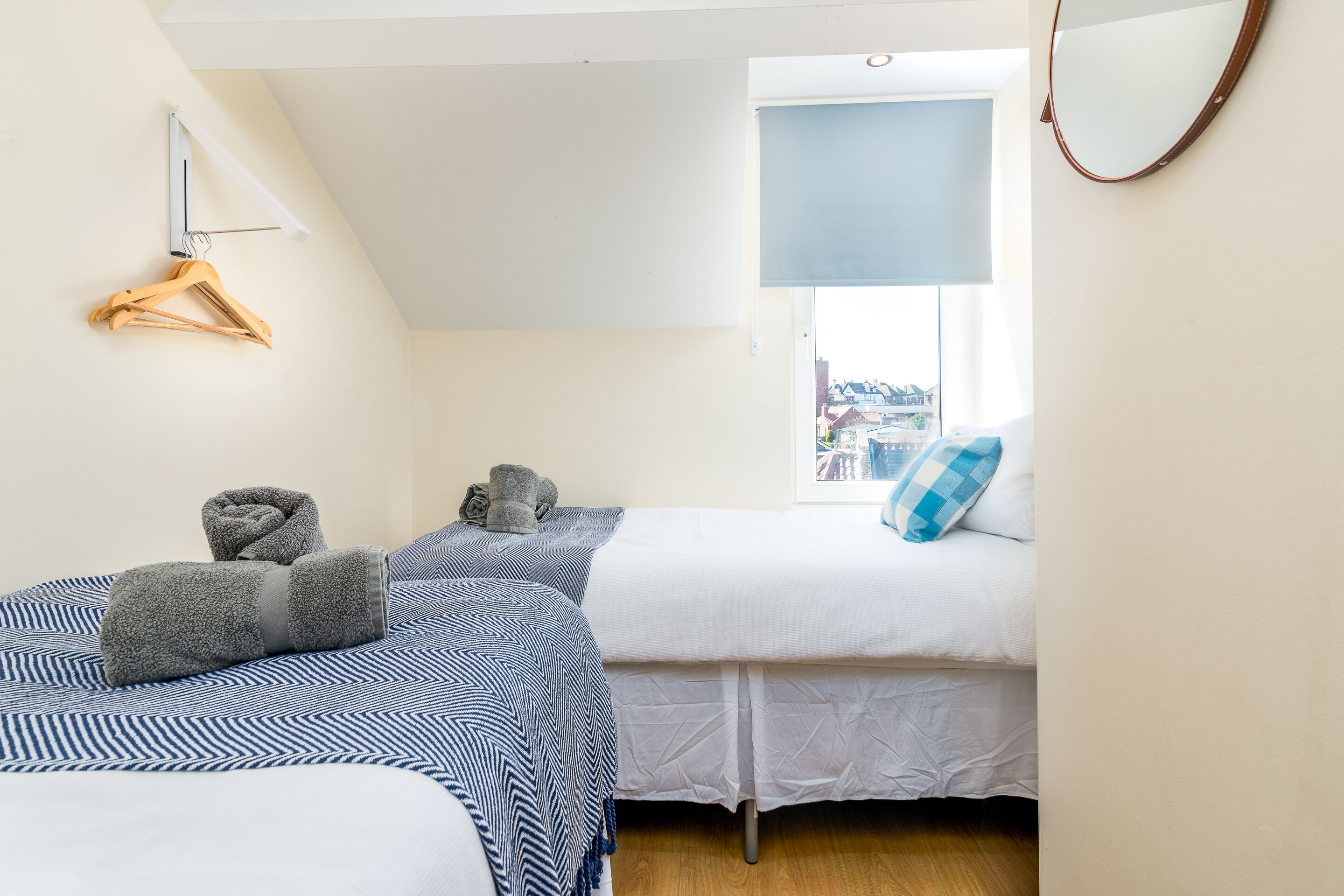 2 bedrooms, iron/ironing board, free WiFi