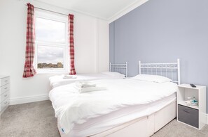 1 dormitorio, tabla de planchar con plancha, wifi gratis