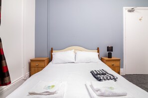 1 bedroom, iron/ironing board, free WiFi