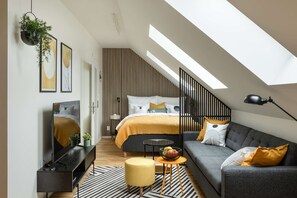 1 bedroom, iron/ironing board, WiFi, bed sheets - Luxury Designer Apartment (Prague)