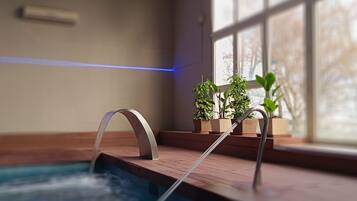 Sauna, body treatments, sports massages, facials, massages