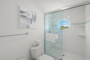 Unclassified image, 5 of 50, button