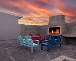 Habitación económica con 2 camas individuales, 2 camas individuales, no fumadores | Vistas al jardín