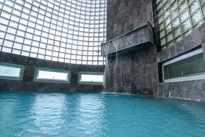 Private Onsen Sanctuary with Foot Massage | In-room safe, individually furnished, iron/ironing board, free WiFi - Hilltop Wellness Resort With Onsen Access (Ratsada)