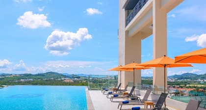 Hilltop Wellness Resort