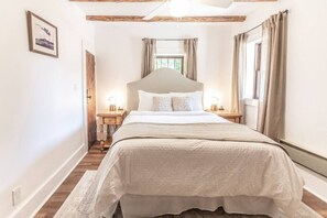 2 bedrooms, iron/ironing board, free WiFi, bed sheets - Mountain Retreat: Duplex Haven on 4 Acres (Asheville)