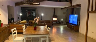 Villa Avec Piscine en Campagne Sans vis à Vis/animaux Acceptés
