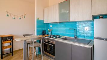 Frigorifero, forno, lavastoviglie