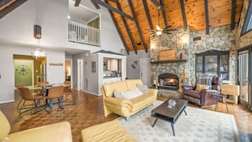 Smart TV, fireplace, DVD player