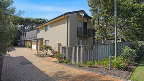 Exterior - Bennett's Beach House (Hawks Nest)
