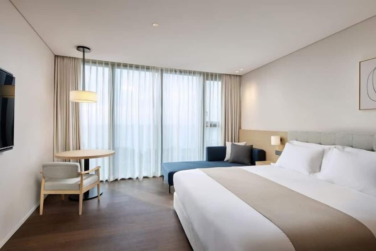 In-room safe, desk, laptop workspace, blackout curtains