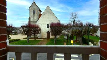 Enceinte de lâhĂ©bergement