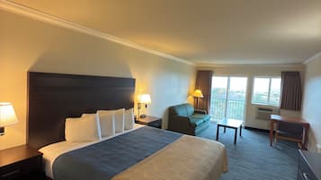 Cortinas blackout, tabla de planchar con plancha y wifi gratis