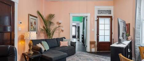 Télévision, espaces bureaux