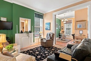 Televisie en een kantoor