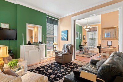 The Louisville Cottage | Prime Location | Near DT!
