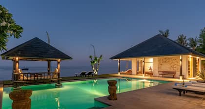 5 Lovina Beach Villa 20p, for big Groups! Yoga and Meditation!