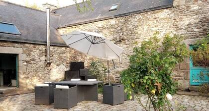 Longère Bretonne à 10 Minutes des Plages