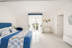 City Apartment | 1 bedroom, individually decorated, individually furnished, free WiFi - YourHome - Tramontano Suite (Sorrento)