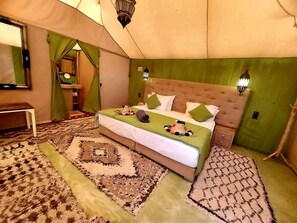 Luxury Tent, 2 Bedrooms - Haven Dunes Camp (Rissani)