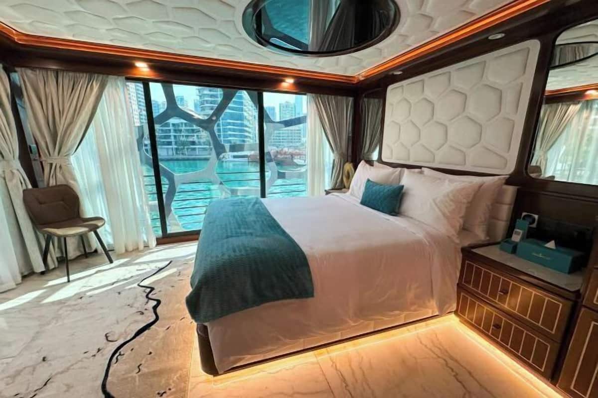 1 quarto, roupas de cama premium, frigobar, cofres nos quartos