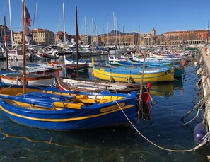 Marina - Magnifique Magnificent. 200m du Port, 300m du Vieux-nice, 300m du Marais Niçois, (Nice)
