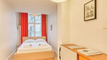 2 chambres, bureau, fer et planche à repasser, Wi-Fi gratuit