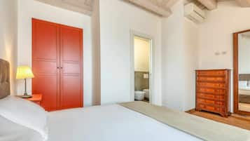 1 camera, ferro/asse da stiro, culla da viaggio, Wi-Fi gratuito