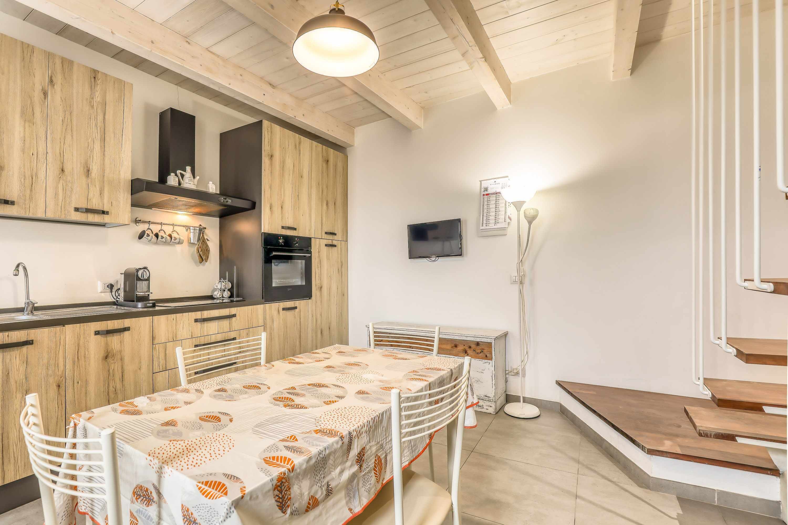 Frigorifero, forno, tostapane, pentole/stoviglie/utensili