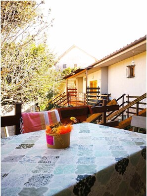 Outdoor dining - Tuffo nel blu - Casa Vacanze (Marcelli)