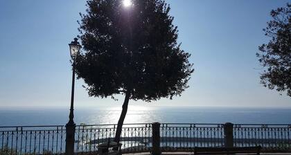 The Conero - Two-room apartment with private parking space