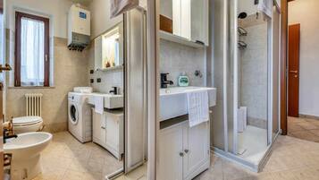Hair dryer, towels