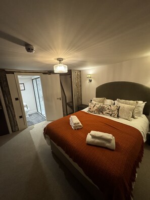 デラックス ダブルまたはツインルーム | WiFi (無料)