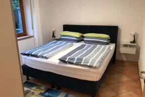 1 bedroom, iron/ironing board, travel cot, free WiFi - Wohlfühl- Wohnung (Osthofen)