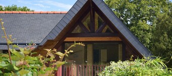 2 Minutes de la Mer. Logement Avec Terrasse, Patio Végétal. Idéal Pour Famille