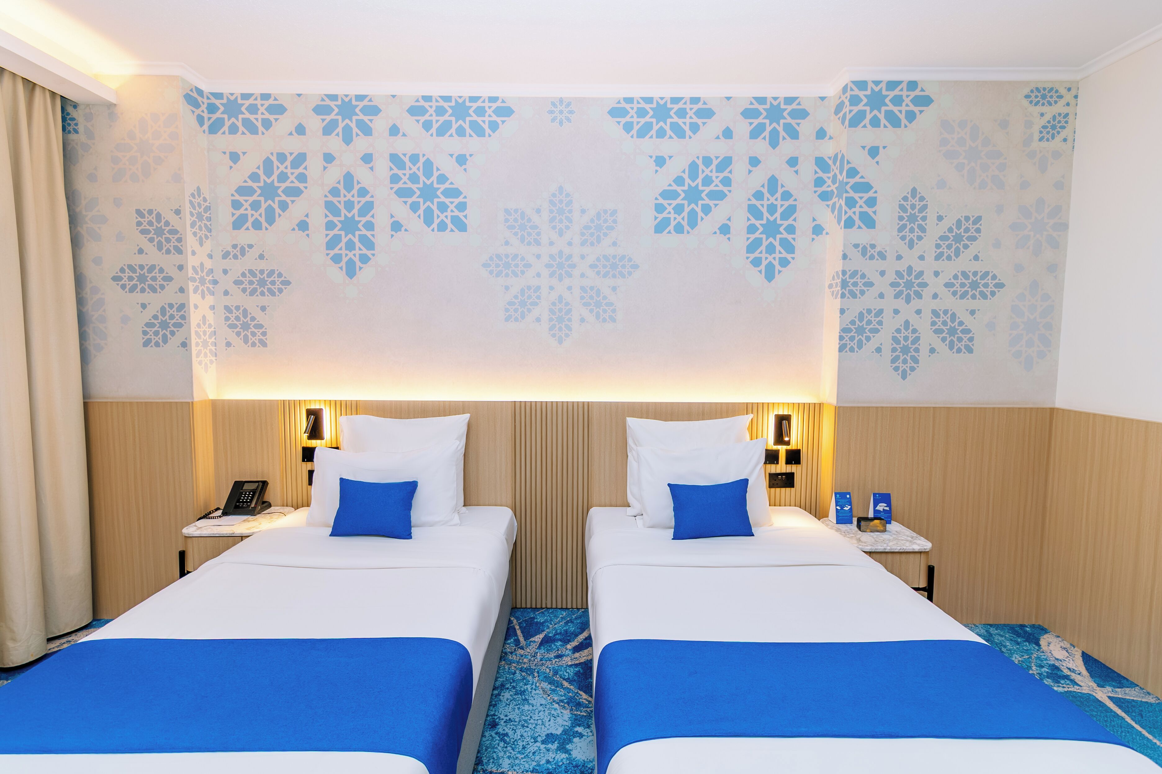 Økonomi-tomannsrom, byutsikt | Safe på rommet, individuelt dekorert, individuelt innredet og skrivebord