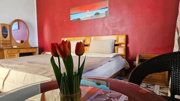 Comfort Double Room (Rose) | In-room safe, desk, blackout curtains, soundproofing