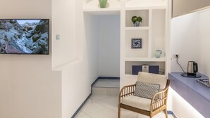 Unclassified image, 3 of 16, button - GHEBA SUITES (Sorrento)