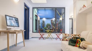 Unclassified image, 2 of 16, button - GHEBA SUITES (Sorrento)