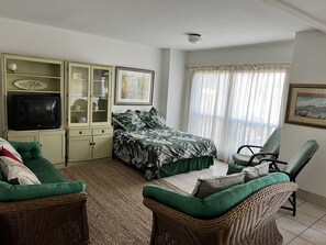 3 soverom, strykejern/-brett, wi-fi og sengetøy