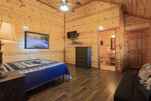 6 bedrooms, iron/ironing board, free WiFi, bed sheets - Heated Pool|Cabin with Gorgeous Mountain Views (Sevierville)