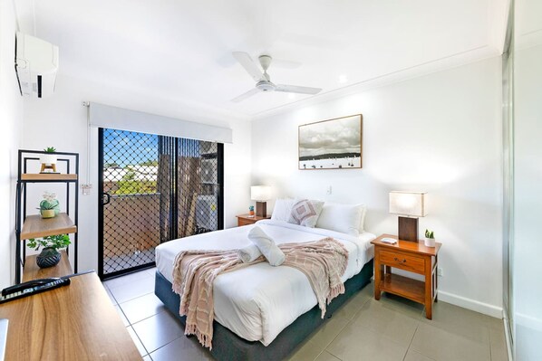 Apartment, Smoking | 2 bedrooms - ZEN Quest · ZEN Quest - 2bed/2bath Near Markets & Foreshore (Nightcliff)