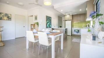 Apartment, Smoking | 2 bedrooms