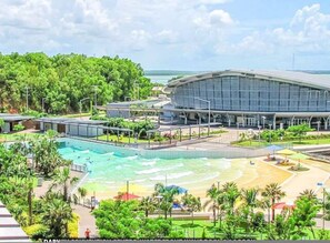 Room - Zen By The Water: Darwin's Premier Family Retreat (Darwin)