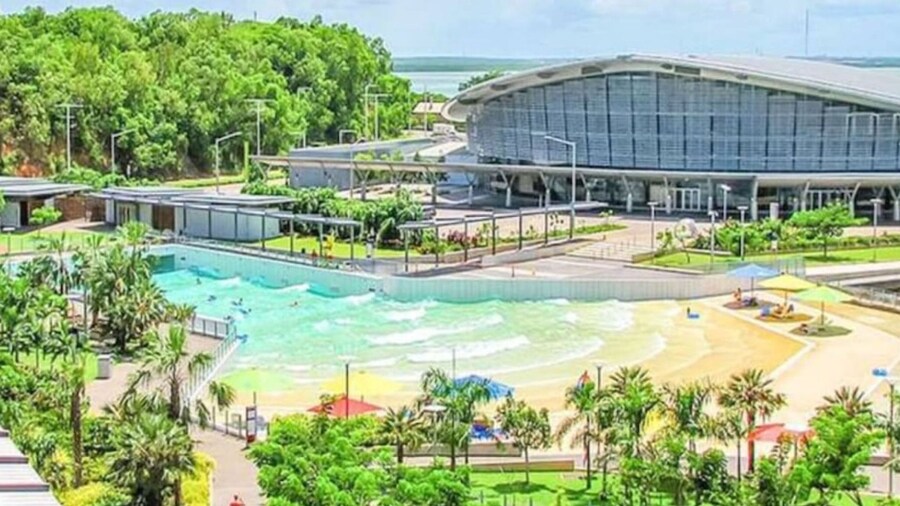 Seaside Glory City View Pool Workspace